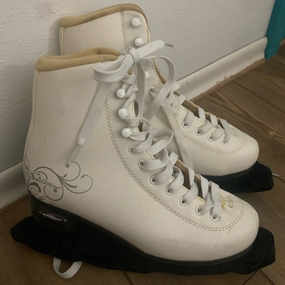 Other Barely Used Ice Skates For Figure Skating Poshmark